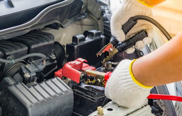 Quando é hora de trocar a bateria do seu carro?